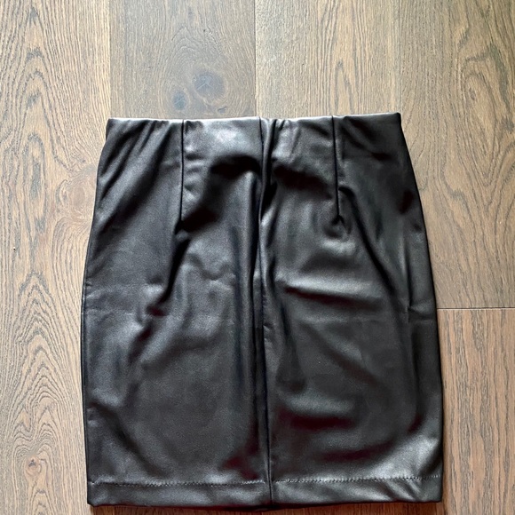 Kendra Faux Leather Skirt, Dynamite, S - Picture 1 of 1